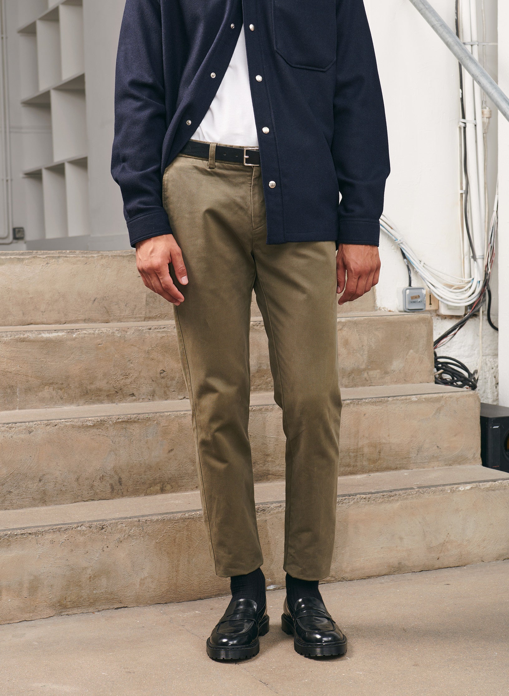 le chino slim homme kaki