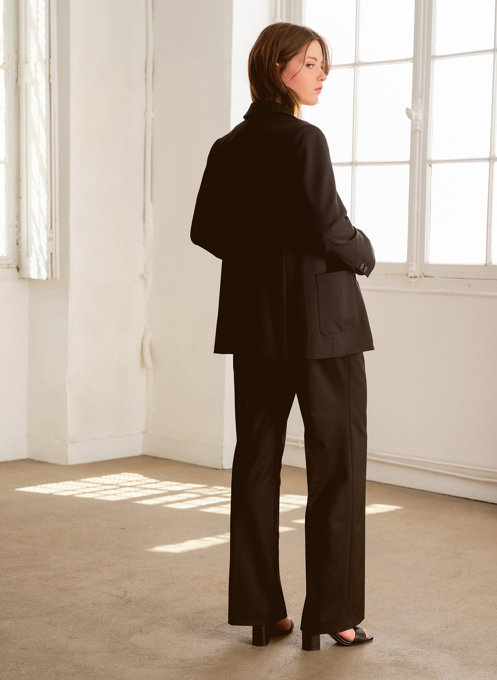 pantalon noir palazzo bi stretch sans repassage