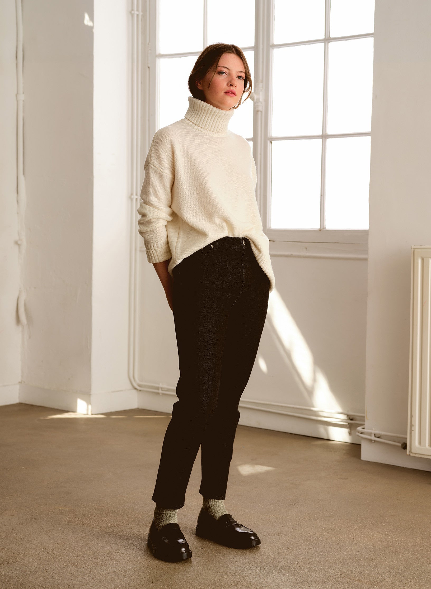 jean mom taille haute noir delave femme