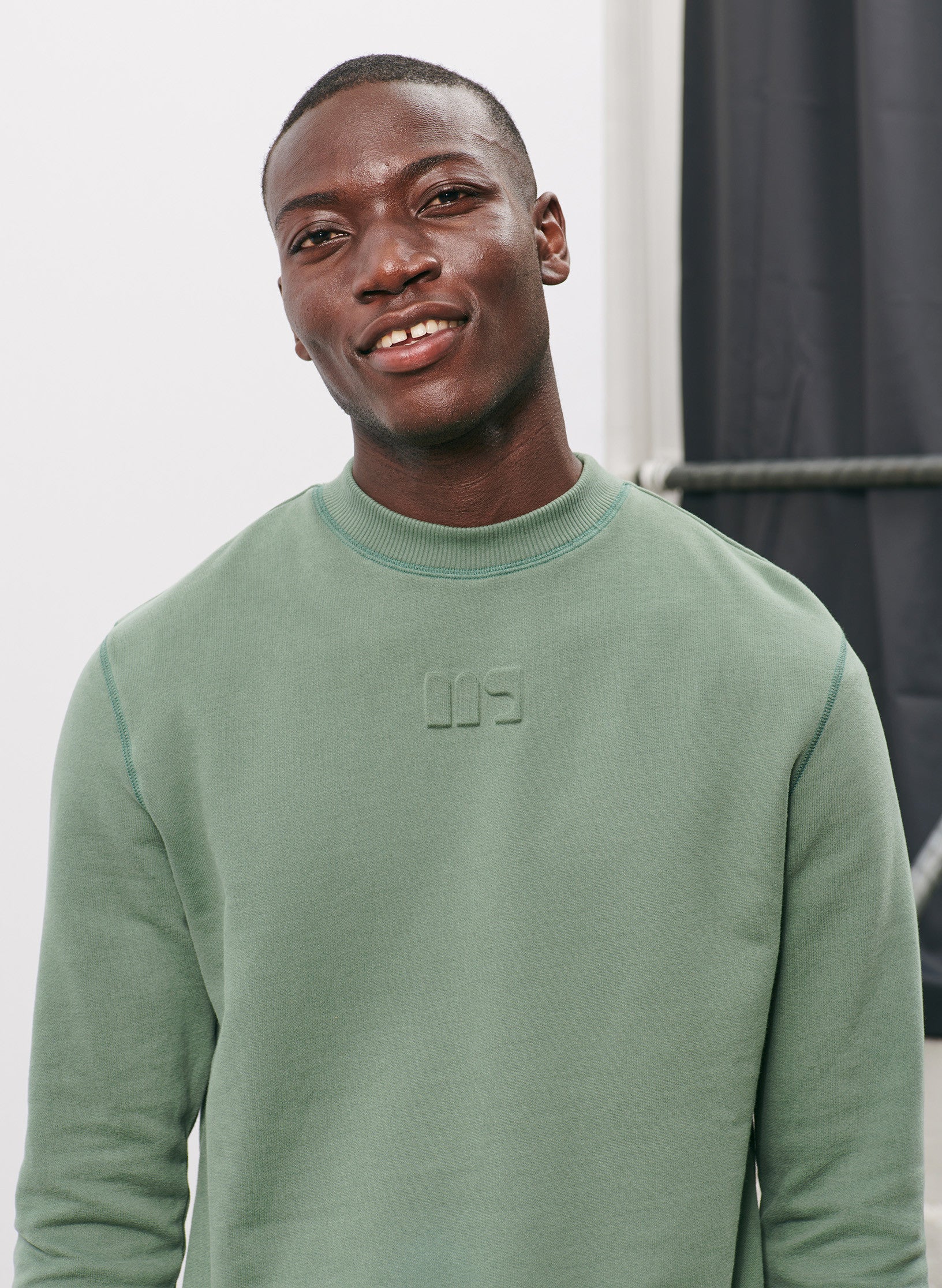 sweat maison standards vert portugal organique