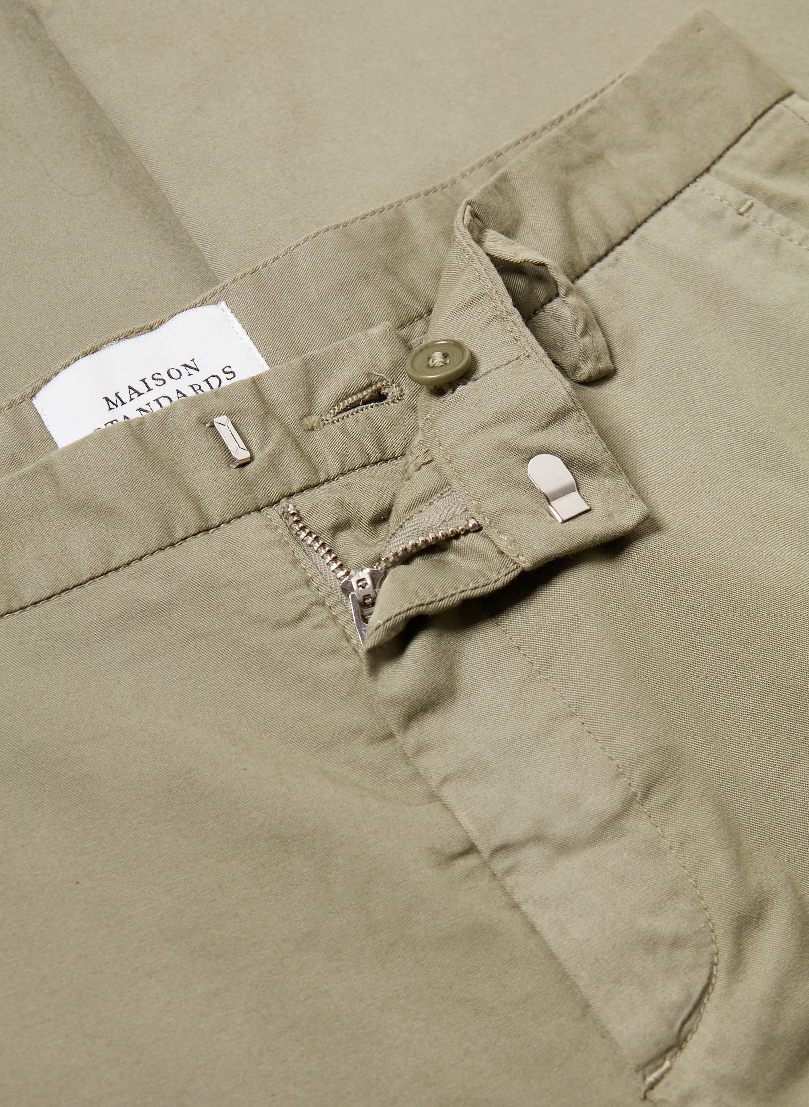 chino light kaki homme
