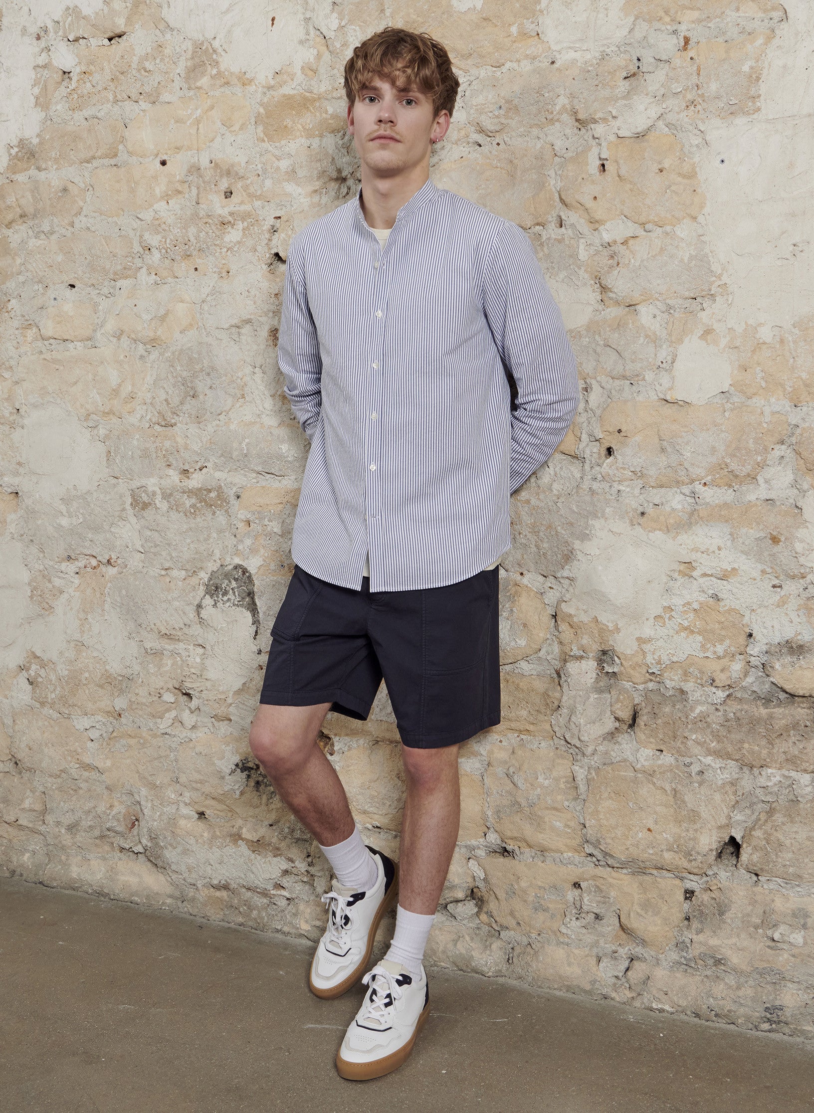 chemise col mao seersucker raye bleu