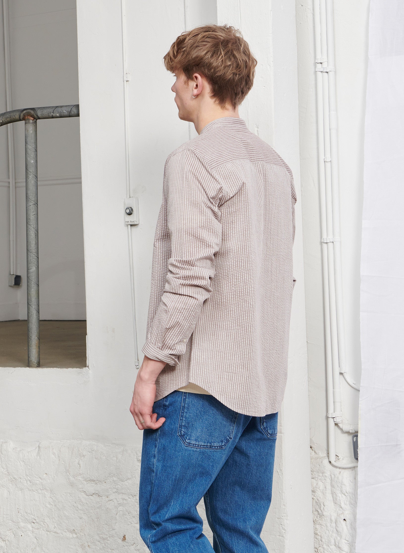 chemise col mao rayee rose homme