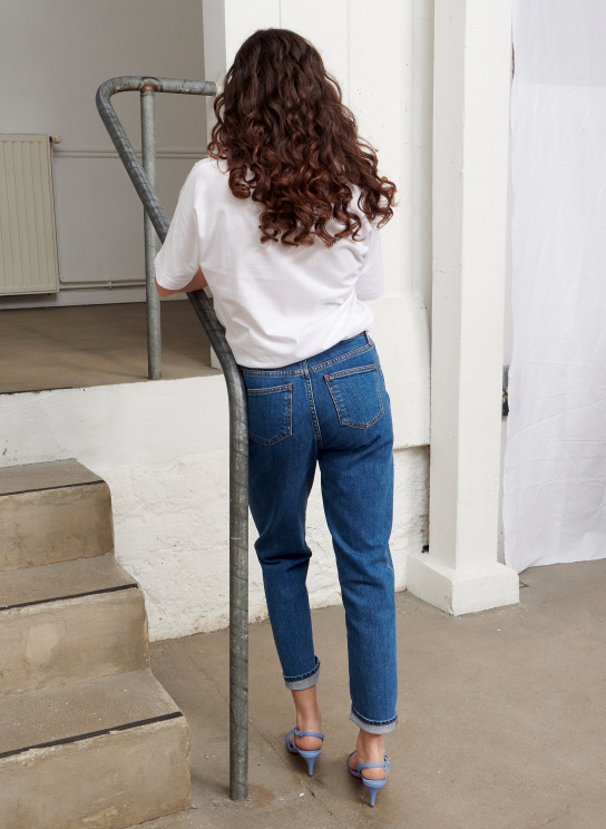Jean mom délavé taille haute  Jeans mom taille haute, Jeans mom, Look stylé