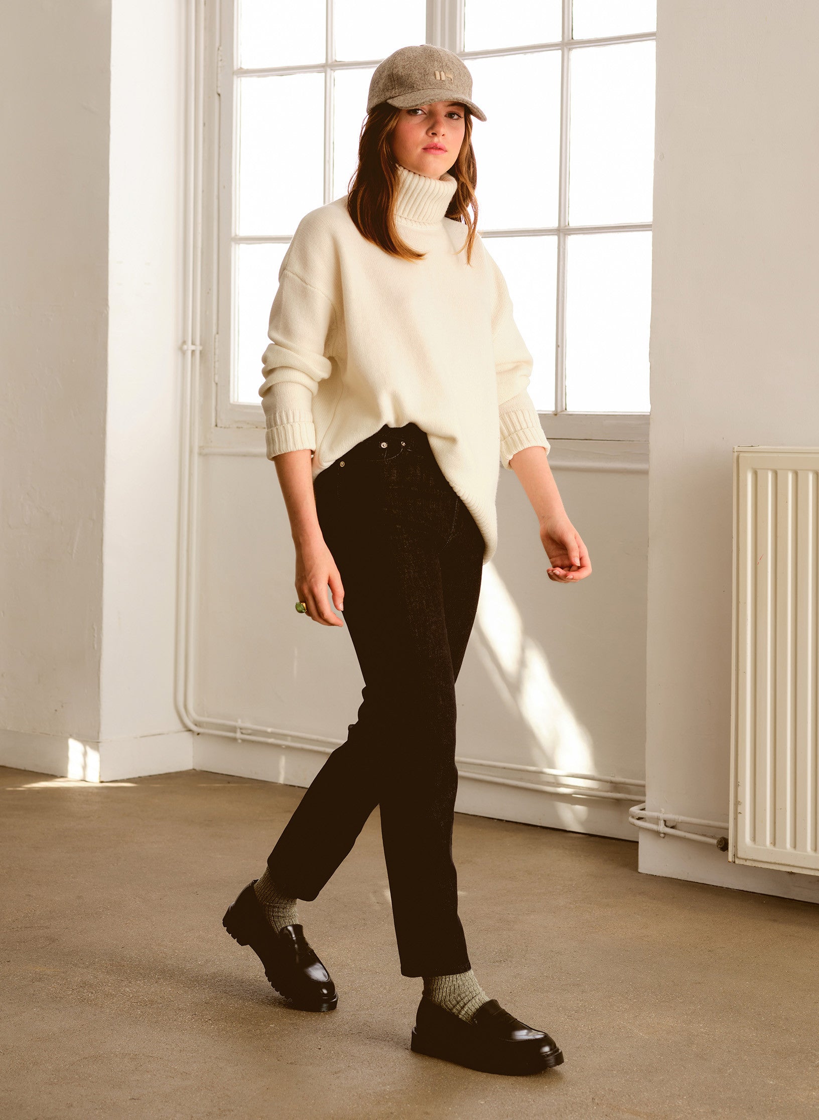 jean mom taille haute noir delave femme