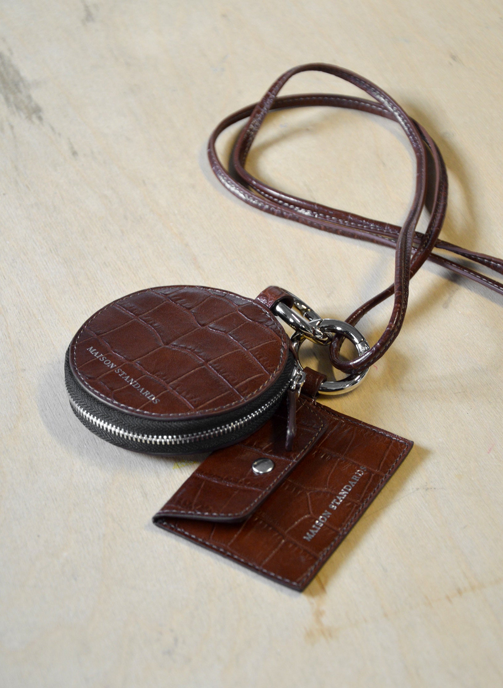 porte monnaie cou cuir marron femme