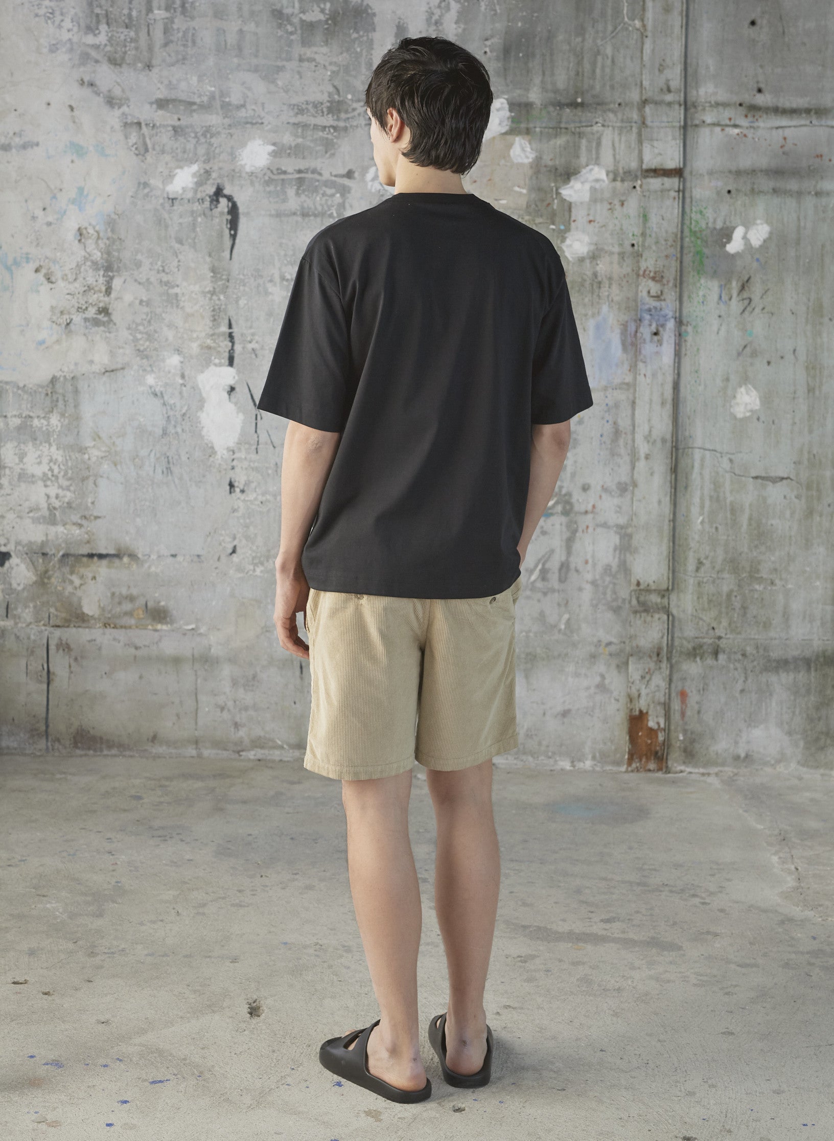 short velours leger homme beige