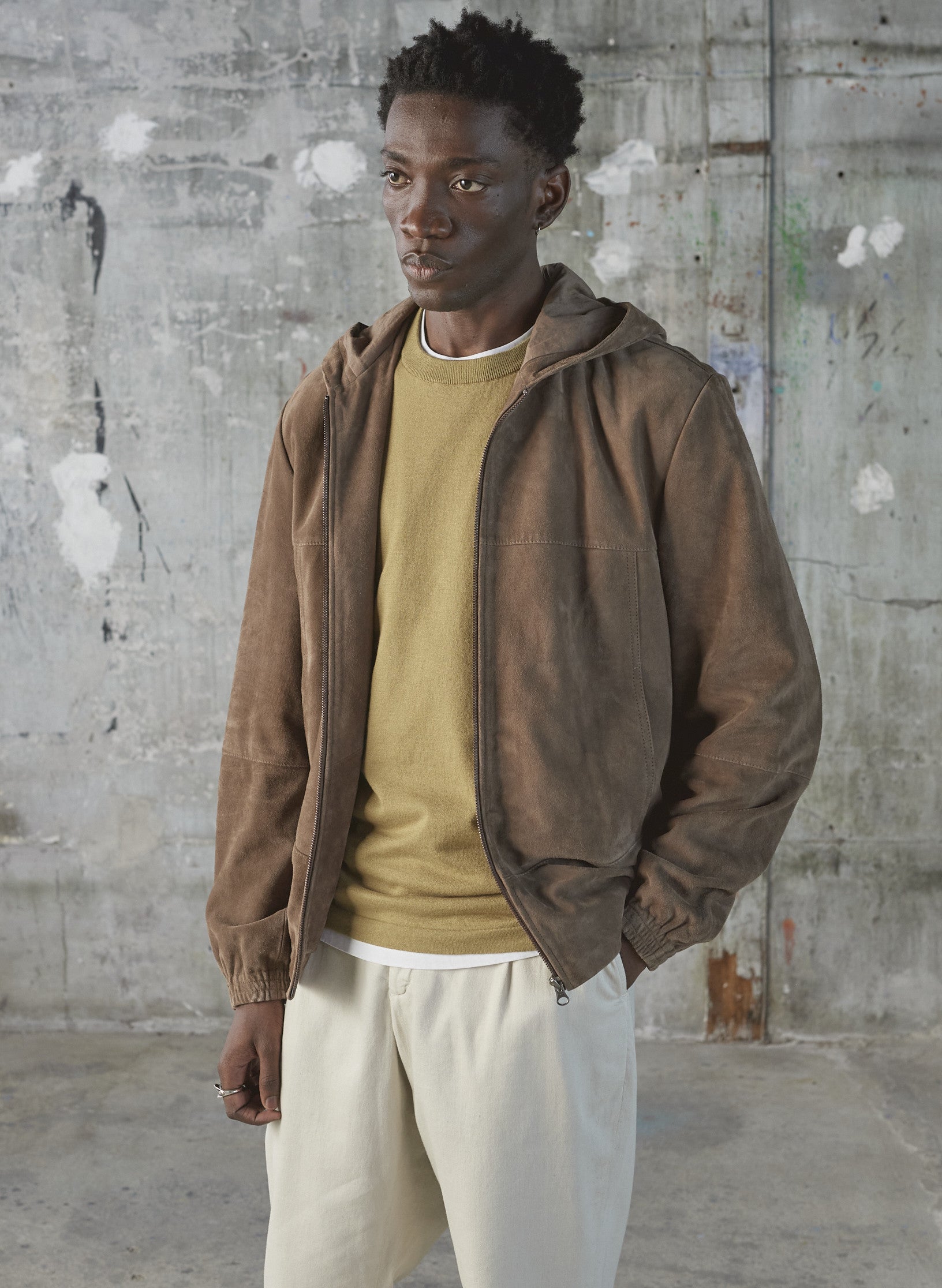 blouson capuche en daim