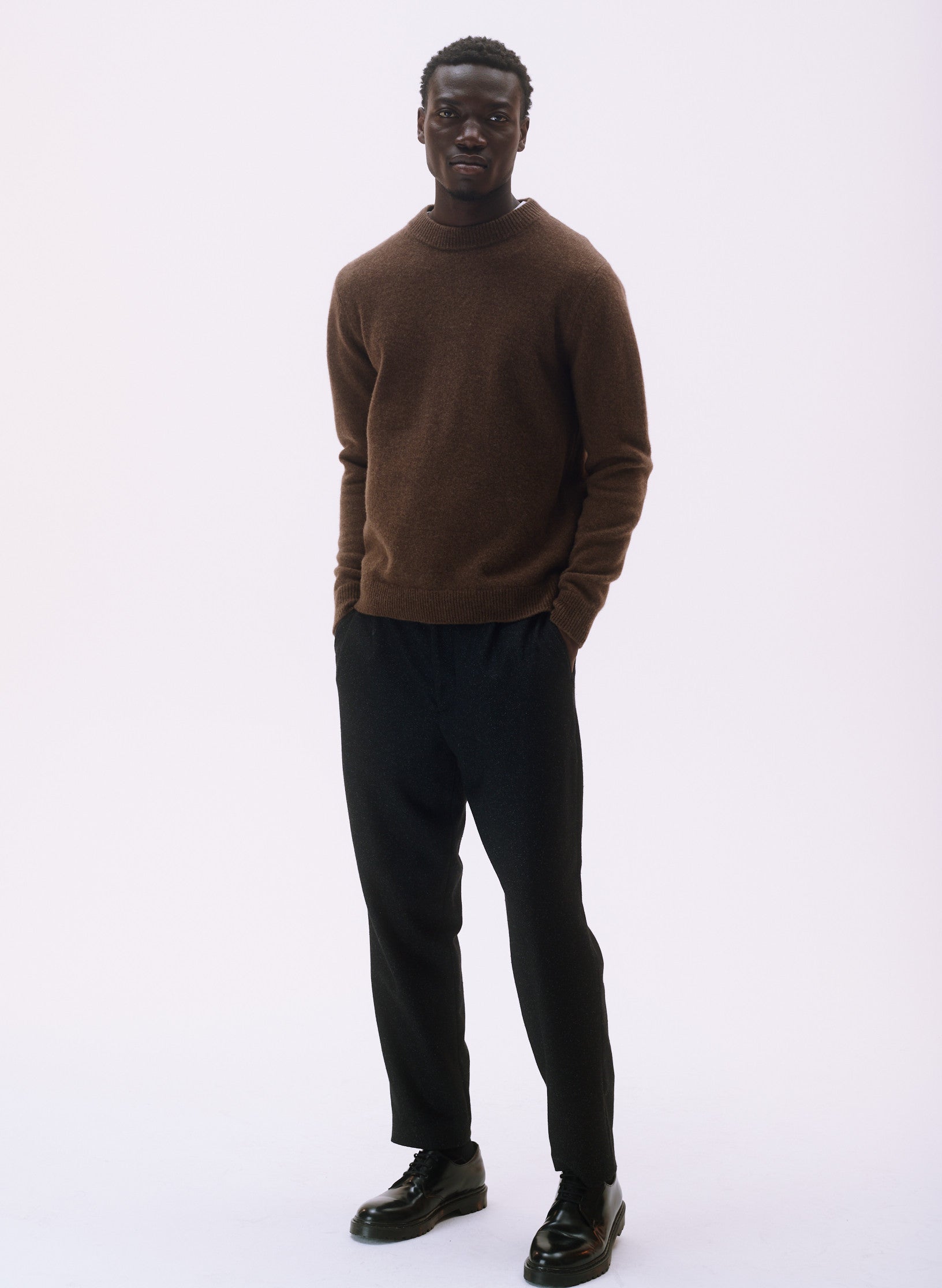 pull ras du cou laine marron homme femme unisexe